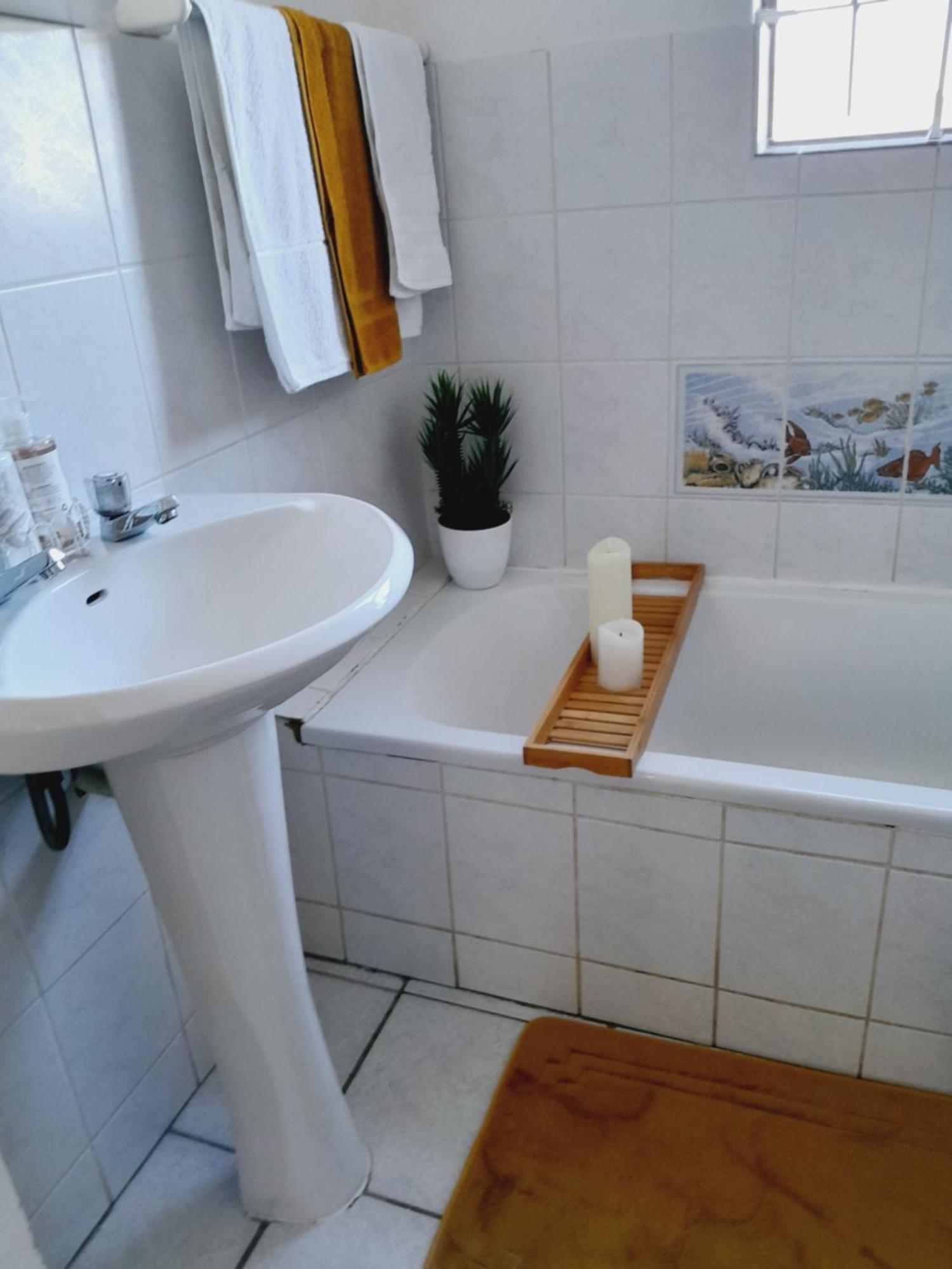Apartment Cozy Townhouse In The Quiet Surbubs Of Brackenfell *