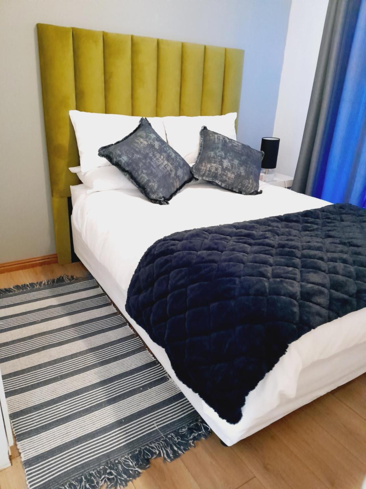 Cozy Townhouse In The Quiet Surbubs Of Brackenfell * Kapstadt